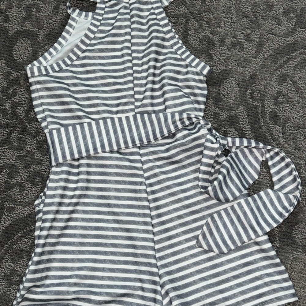 SHEIN Gray Striped Jumpsuit - Picture 2 of 2